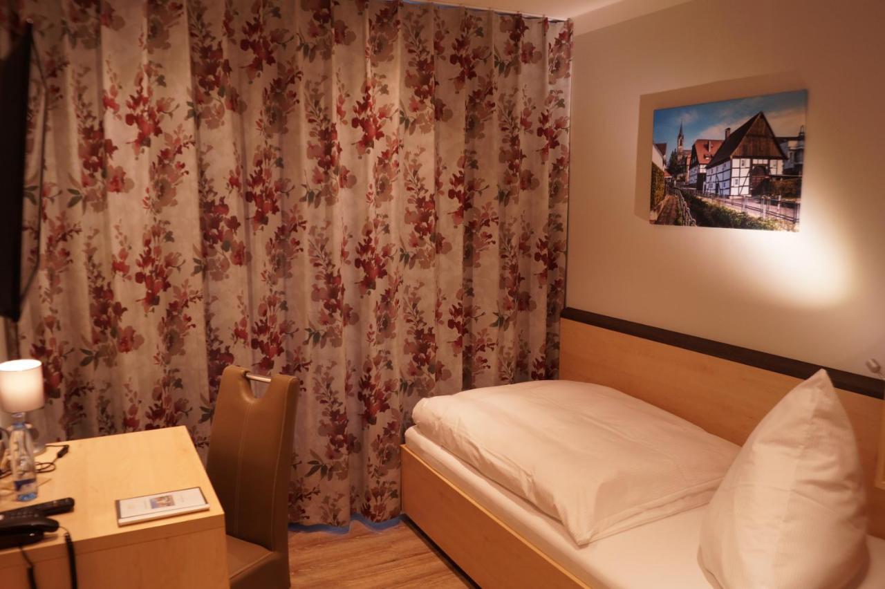 Hotel Gasthof Luis Warburg Eksteriør bilde